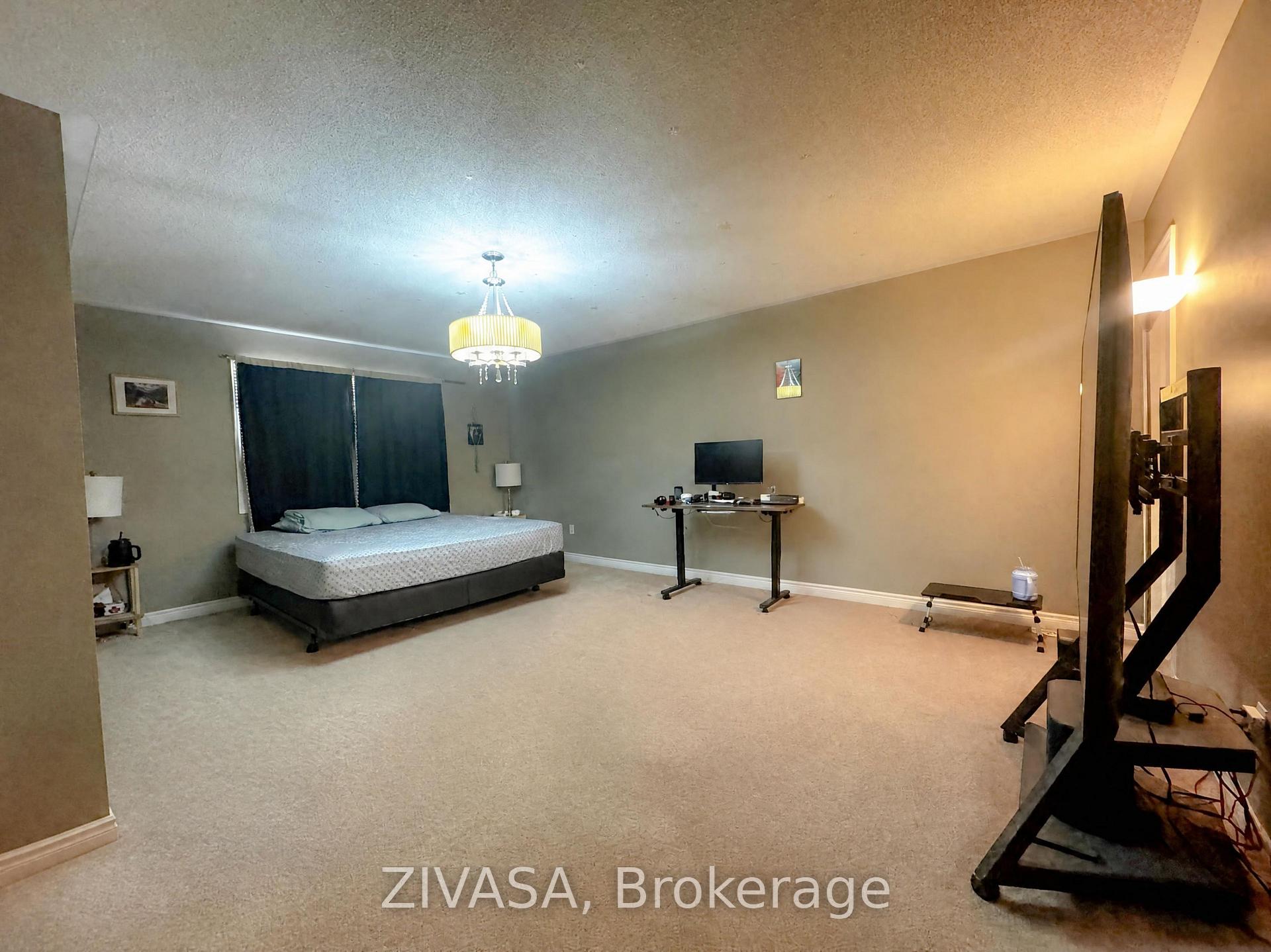 Photo 5 of Unit UPPER, 84 Game Creek Crescent, Brampton, Northwest Sandalwood Parkway — HOMEH