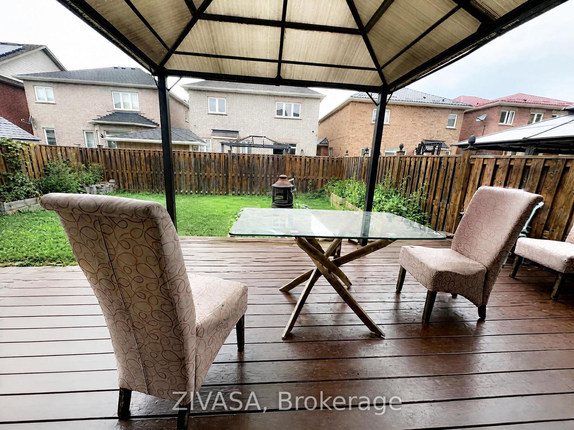 Photo 11 of Unit UPPER, 84 Game Creek Crescent, Brampton, Northwest Sandalwood Parkway — HOMEH