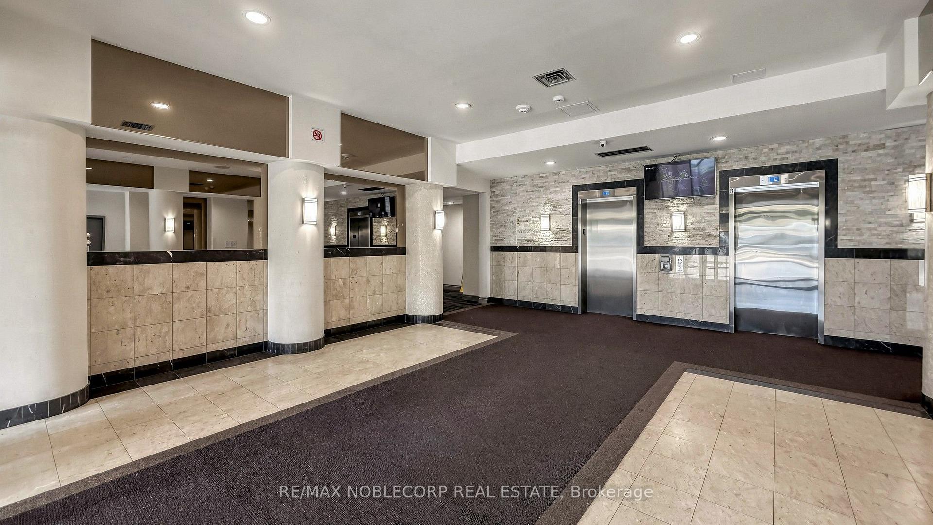 Photo 5 of Unit 804, 2901 Kipling Avenue, Etobicoke, Mount Olive-Silverstone-Jamestown — HOMEH