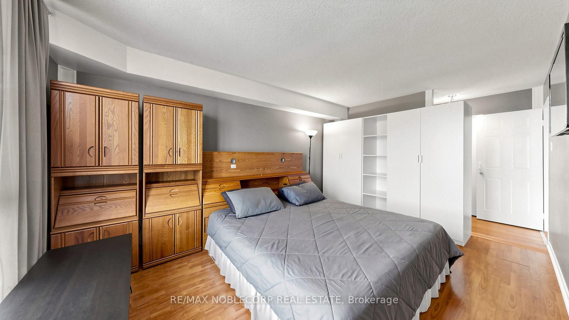 Photo 30 of Unit 804, 2901 Kipling Avenue, Etobicoke, Mount Olive-Silverstone-Jamestown — HOMEH