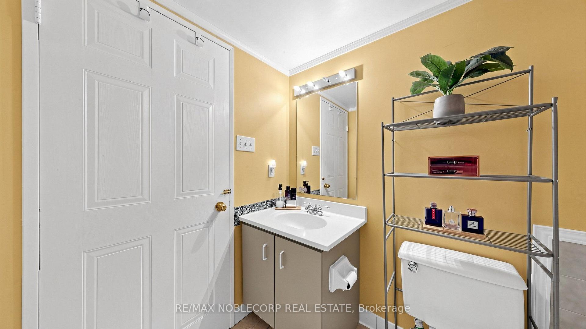 Photo 33 of Unit 804, 2901 Kipling Avenue, Etobicoke, Mount Olive-Silverstone-Jamestown — HOMEH