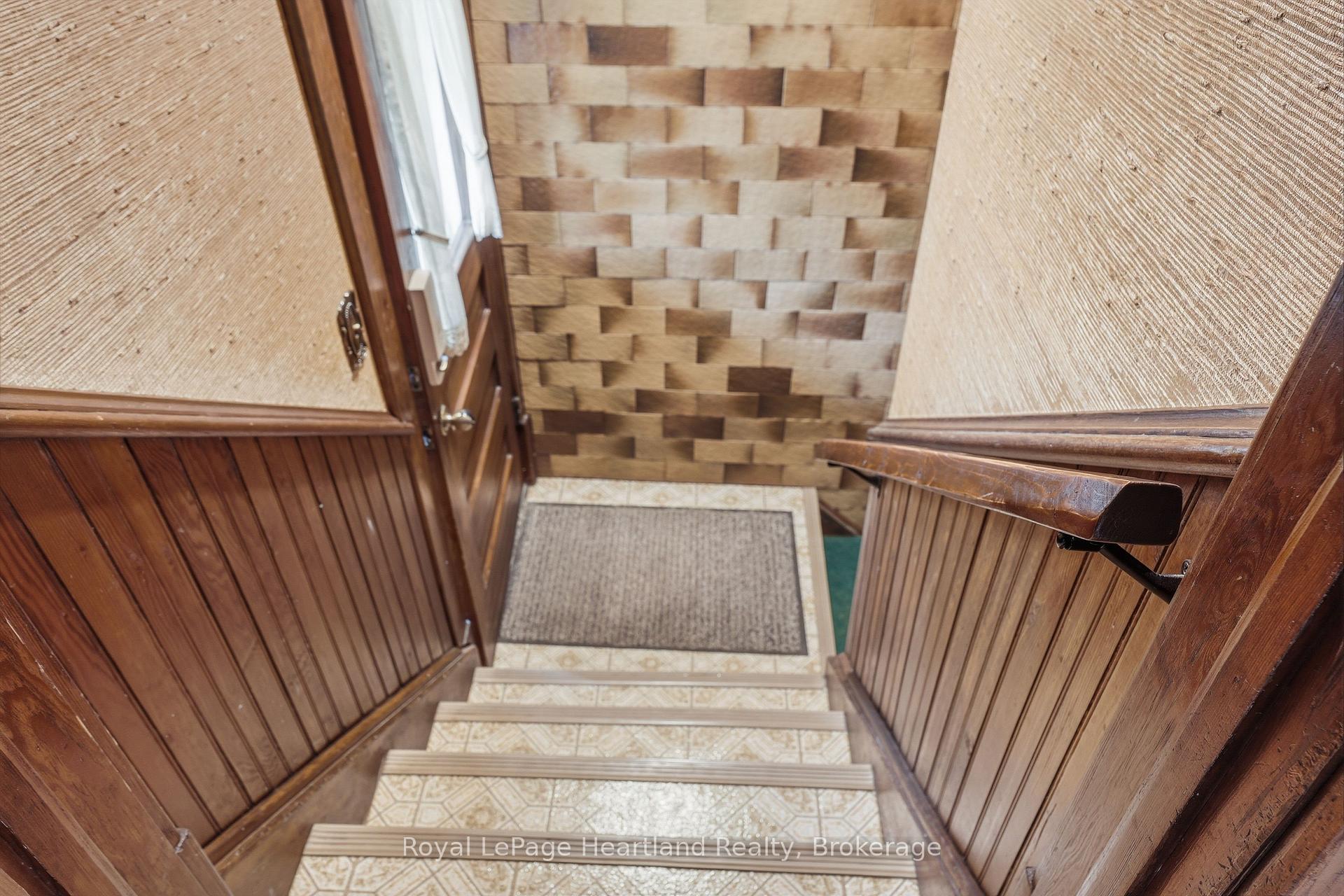 Photo 3 of 138 St. David Street, West Perth, Mitchell — HOMEH