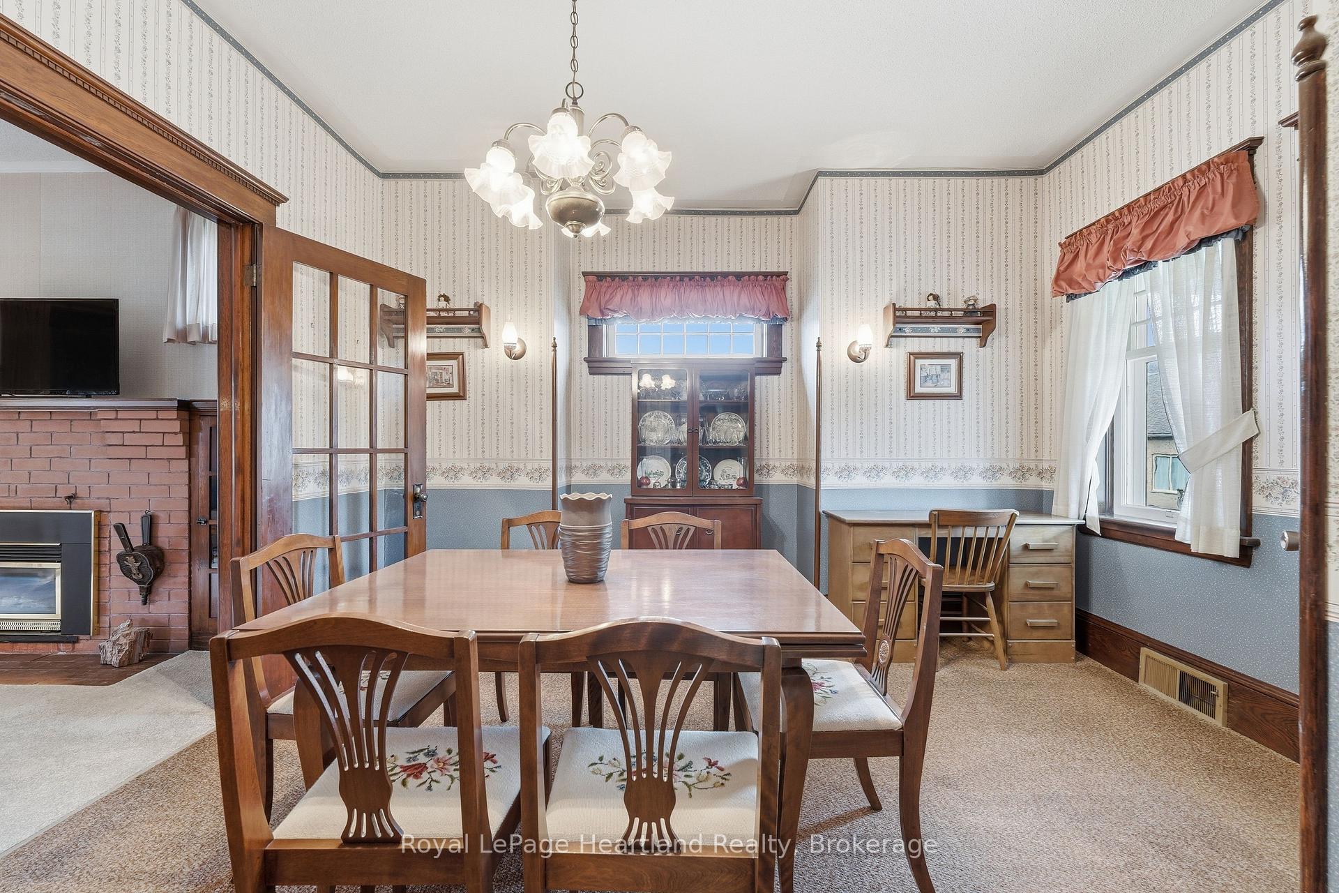 Photo 8 of 138 St. David Street, West Perth, Mitchell — HOMEH