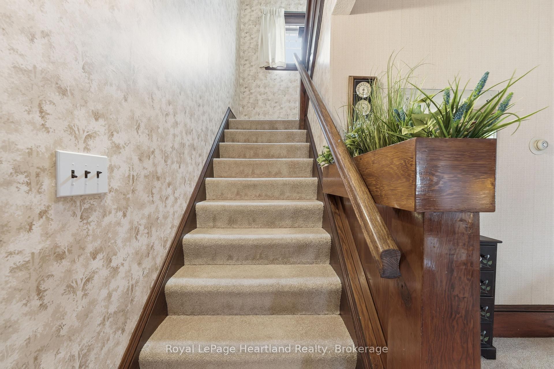 Photo 19 of 138 St. David Street, West Perth, Mitchell — HOMEH