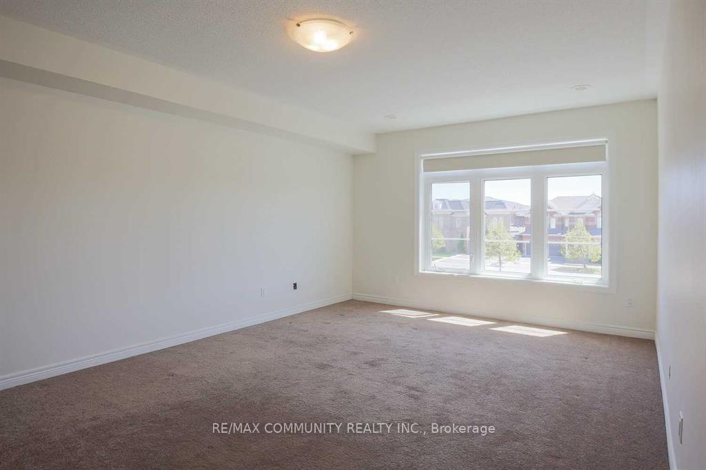 Photo 11 of 47 Luzon Avenue, Markham, Box Grove — HOMEH