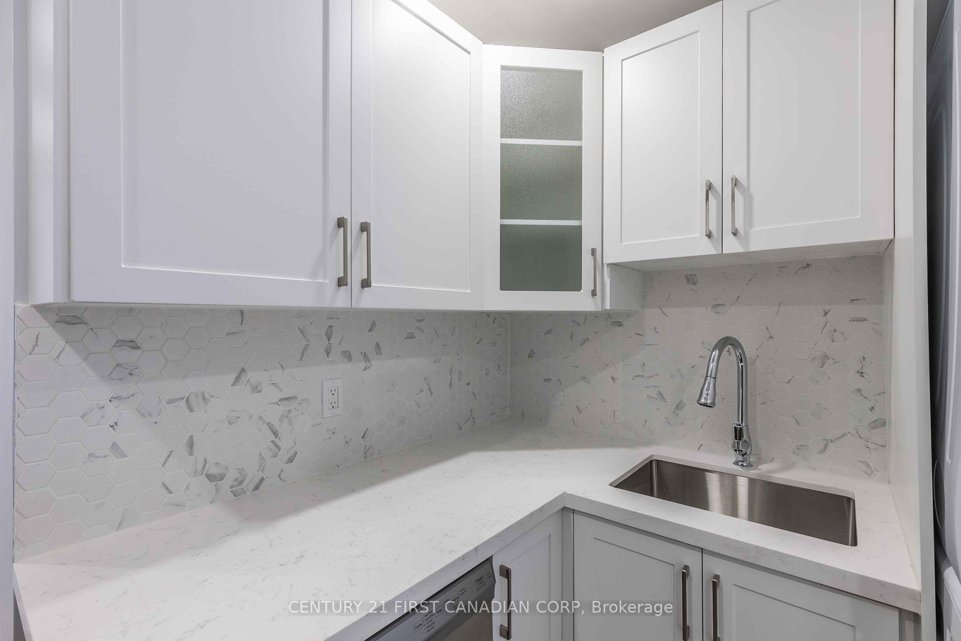 Photo 13 of 17 Carfrae Crescent, London, South F — HOMEH