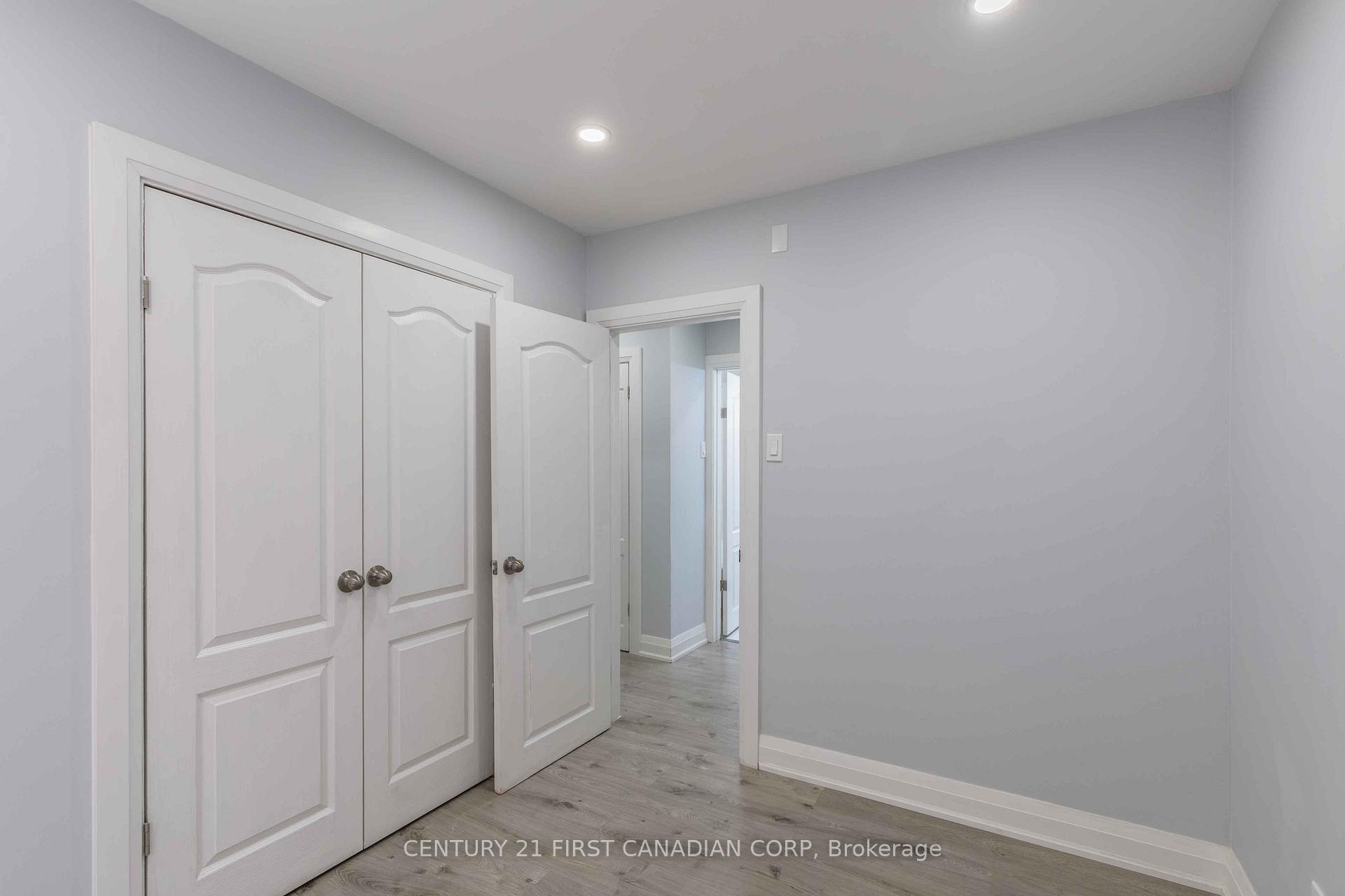 Photo 19 of 17 Carfrae Crescent, London, South F — HOMEH