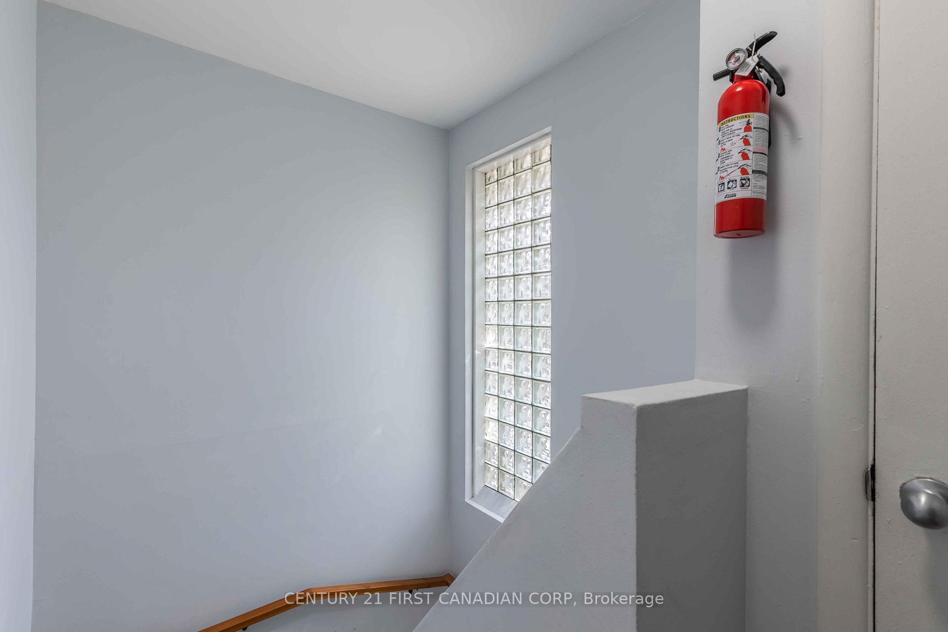 Photo 30 of 17 Carfrae Crescent, London, South F — HOMEH