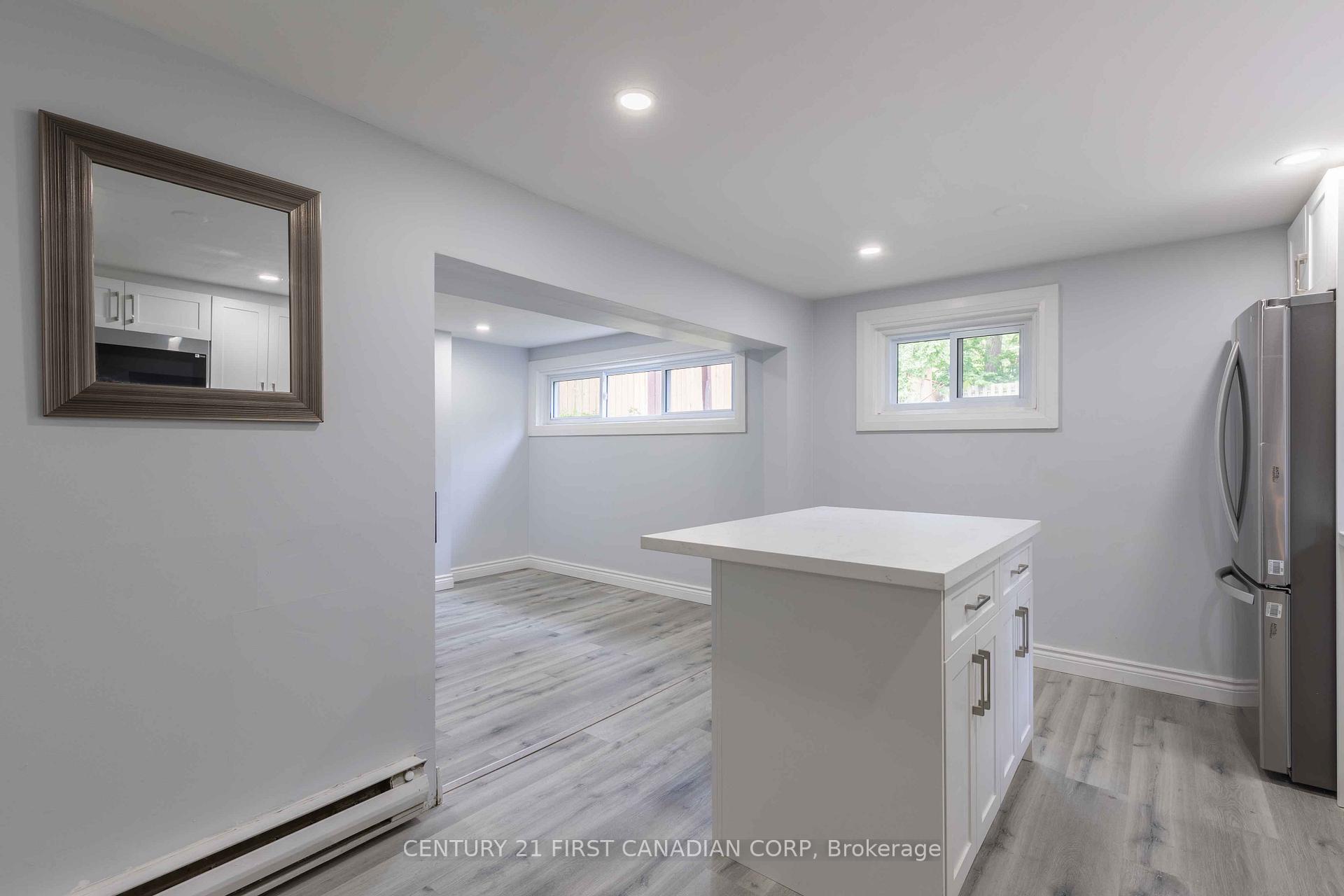 Photo 47 of 17 Carfrae Crescent, London, South F — HOMEH