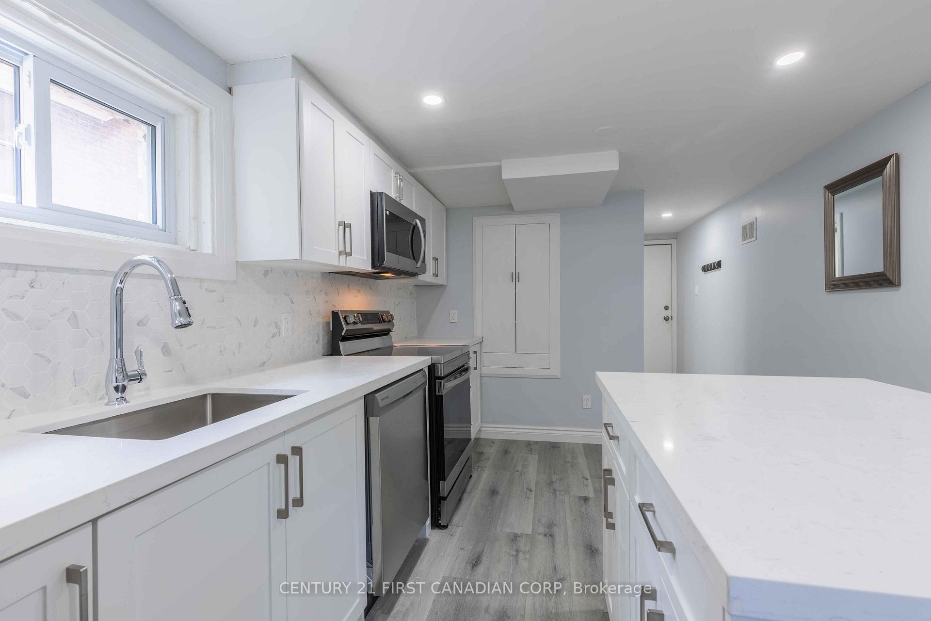 Photo 48 of 17 Carfrae Crescent, London, South F — HOMEH