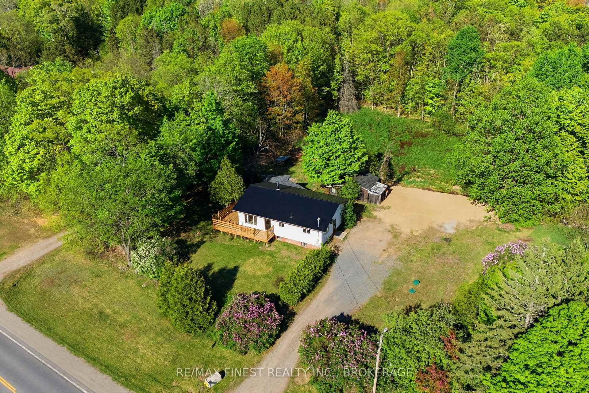 Photo 1 of 12452 Road 38, Frontenac, Frontenac South — HOMEH