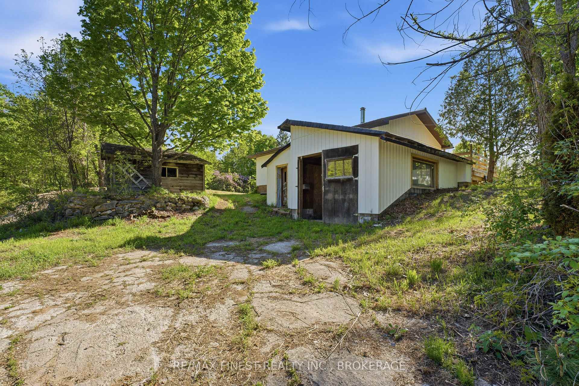 Photo 33 of 12452 Road 38, Frontenac, Frontenac South — HOMEH