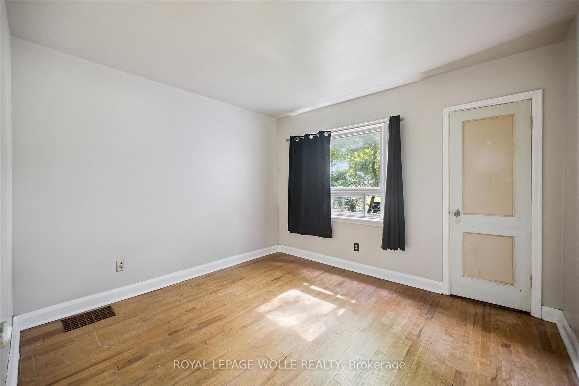 Photo 8 of 334 Blucher Boulevard, Kitchener, Northward — HOMEH