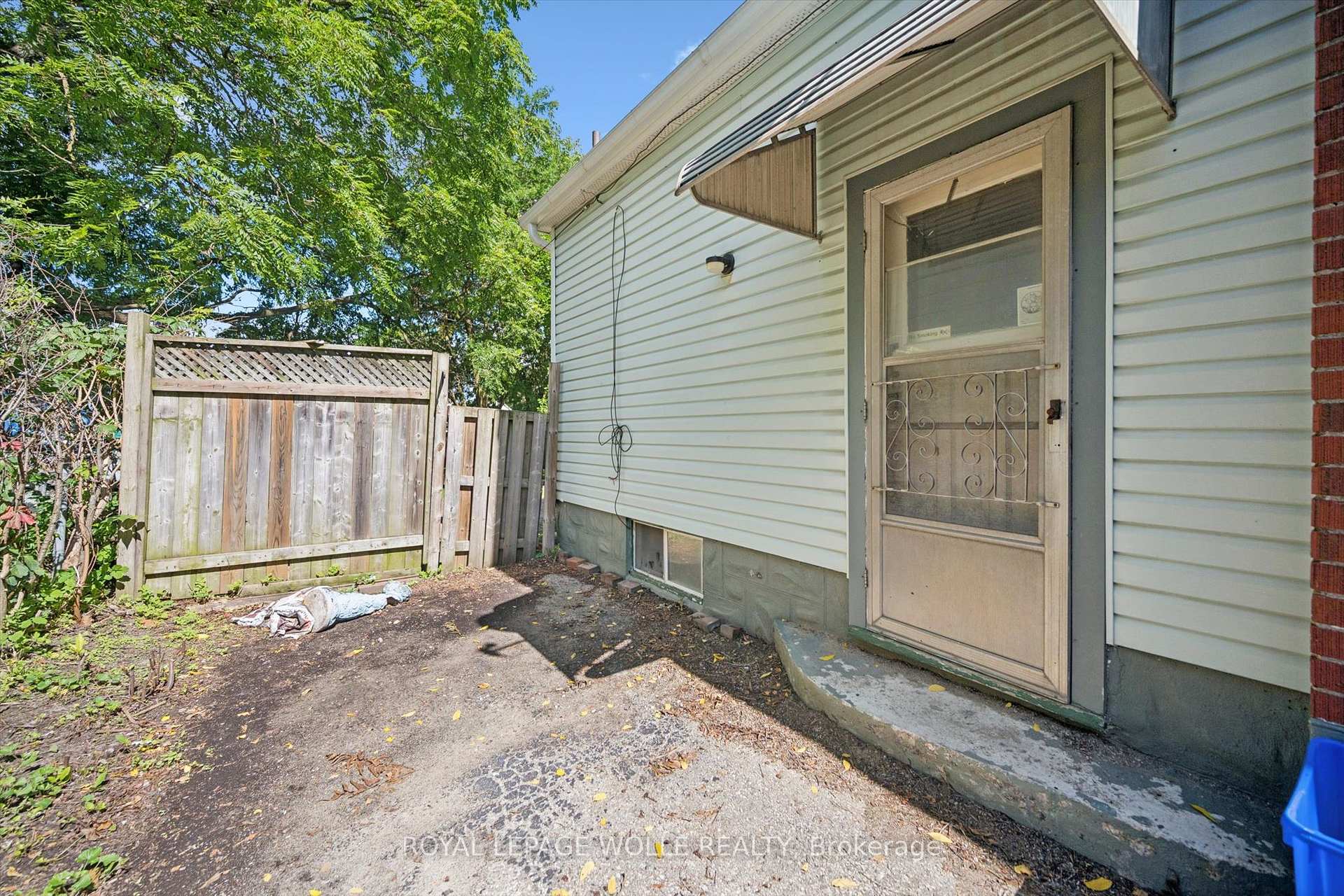 Photo 25 of 334 Blucher Boulevard, Kitchener, Northward — HOMEH