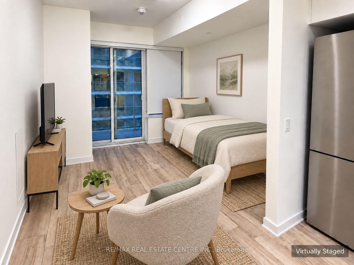 Photo 12 of Unit 2714, 195 Redpath Avenue, Toronto, Mount Pleasant East — HOMEH