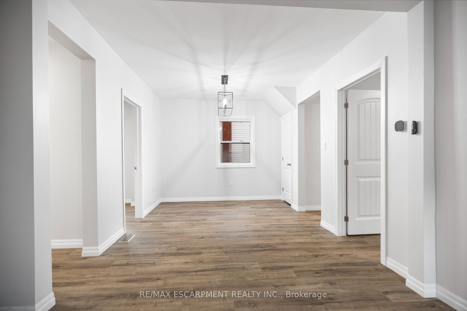 Photo 15 of Unit MAIN, 35 Inkerman Street, St. Thomas — HOMEH