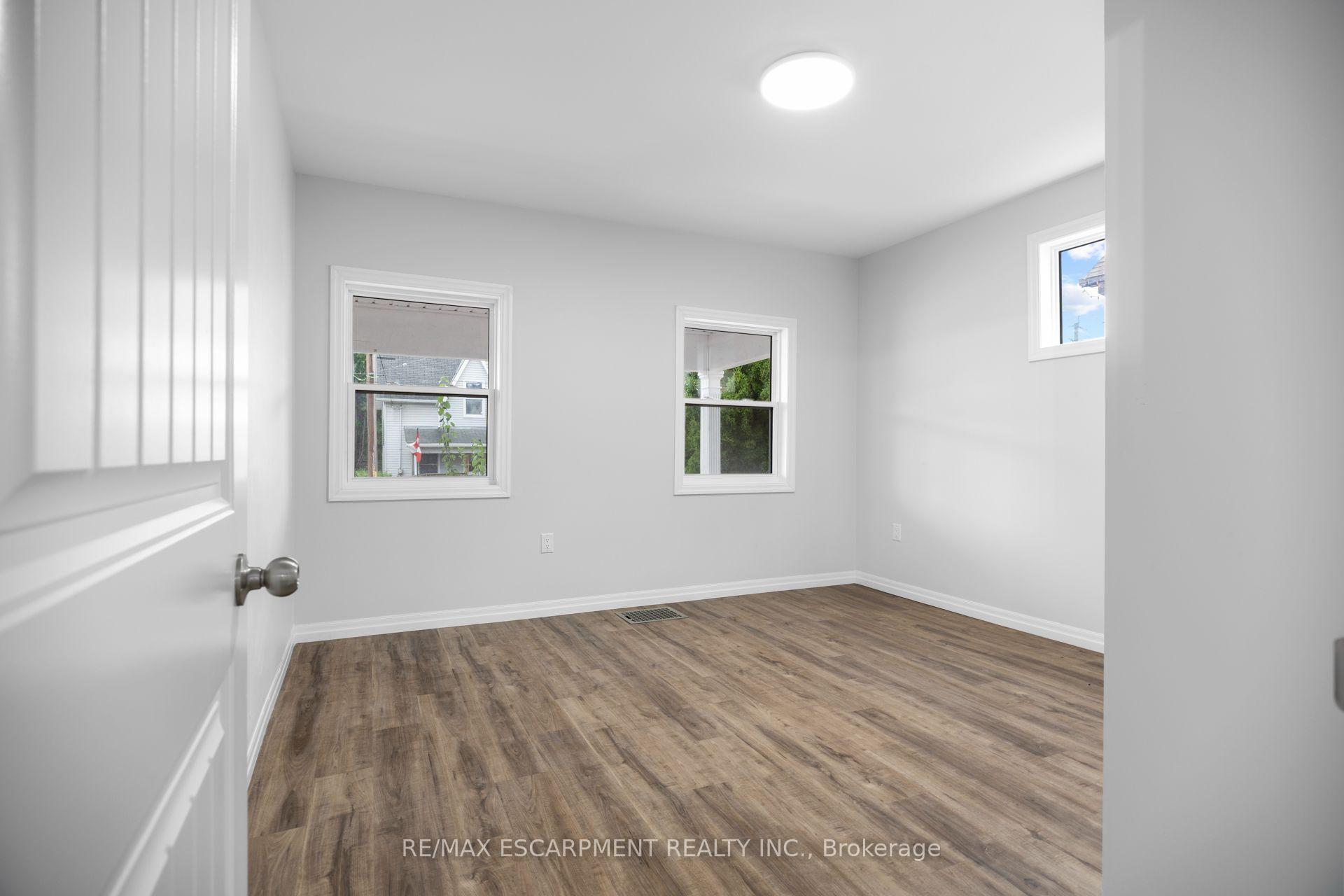 Photo 16 of Unit MAIN, 35 Inkerman Street, St. Thomas — HOMEH