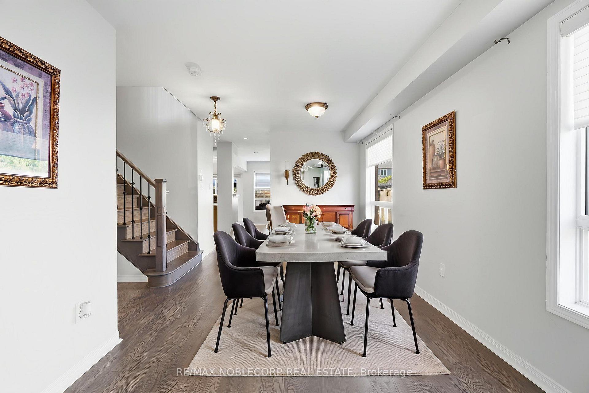 Photo 8 of 88 Humbershed Crescent, Caledon, Bolton West — HOMEH