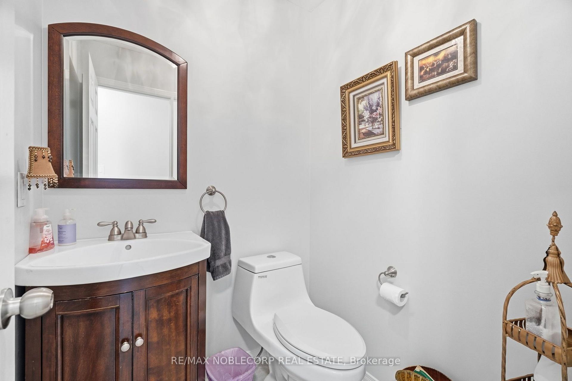 Photo 17 of 88 Humbershed Crescent, Caledon, Bolton West — HOMEH