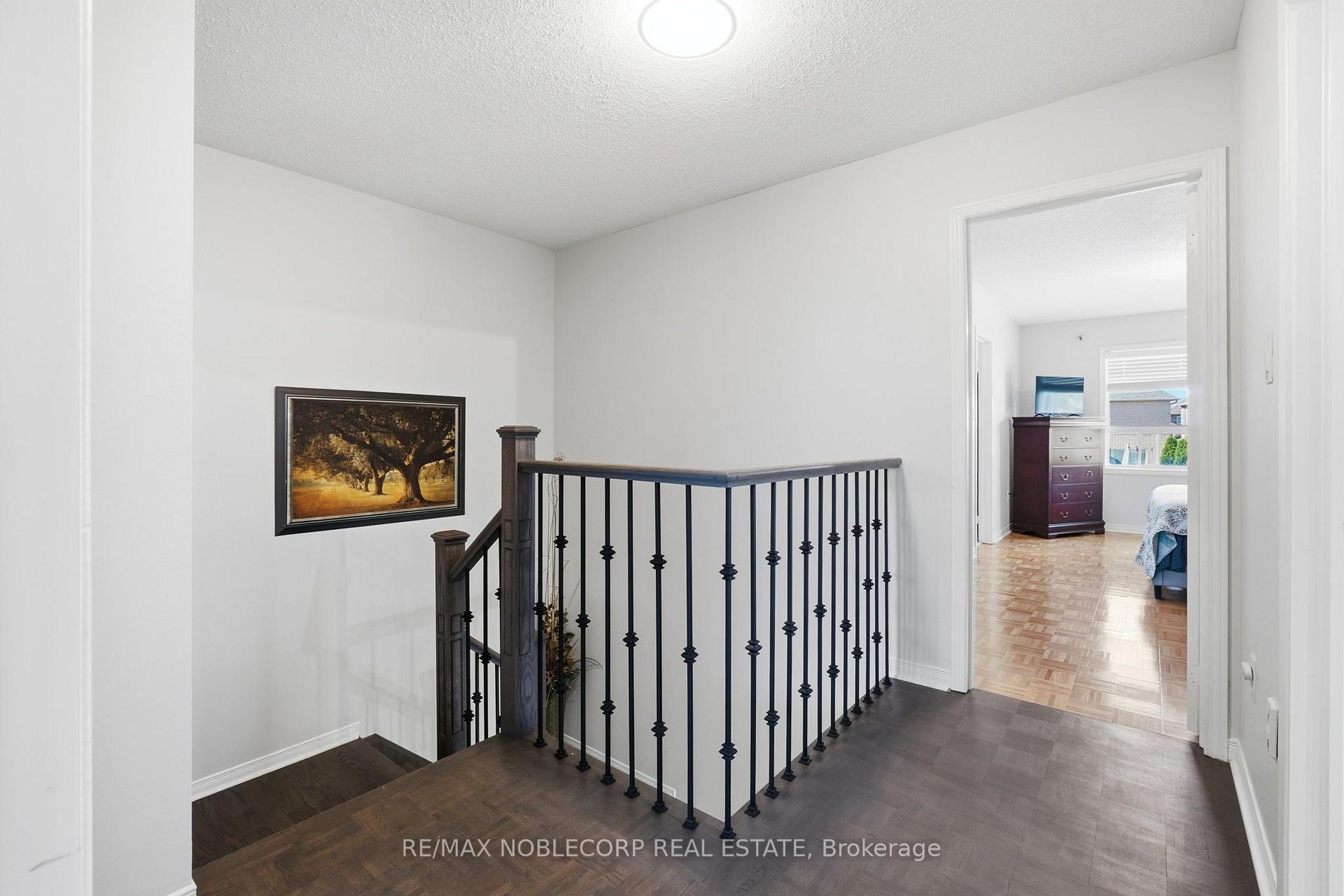 Photo 18 of 88 Humbershed Crescent, Caledon, Bolton West — HOMEH