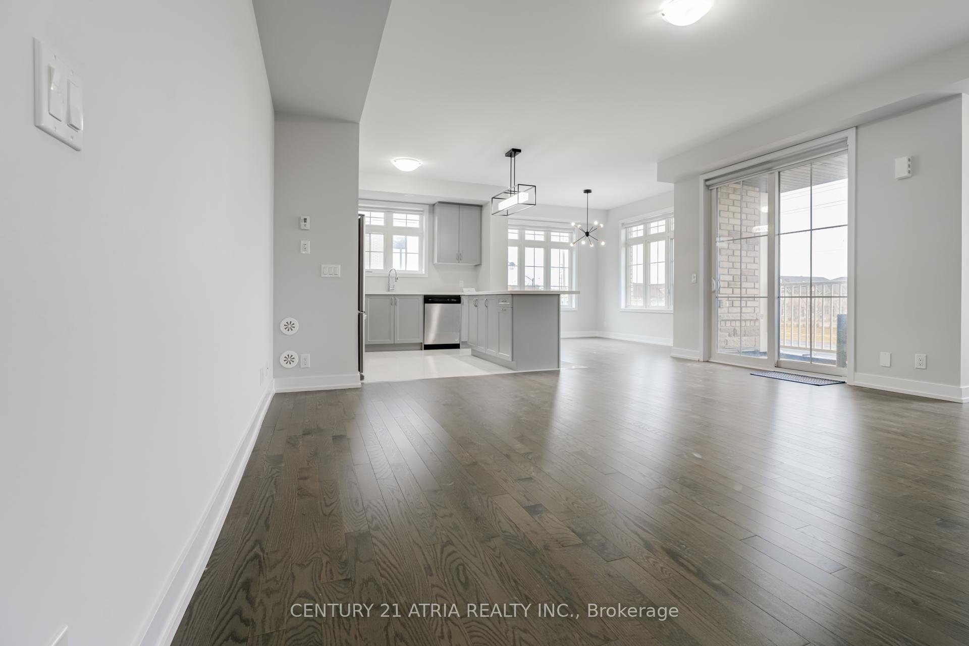 Photo 11 of 35 Gilbert Wright Avenue, Markham, Angus Glen — HOMEH