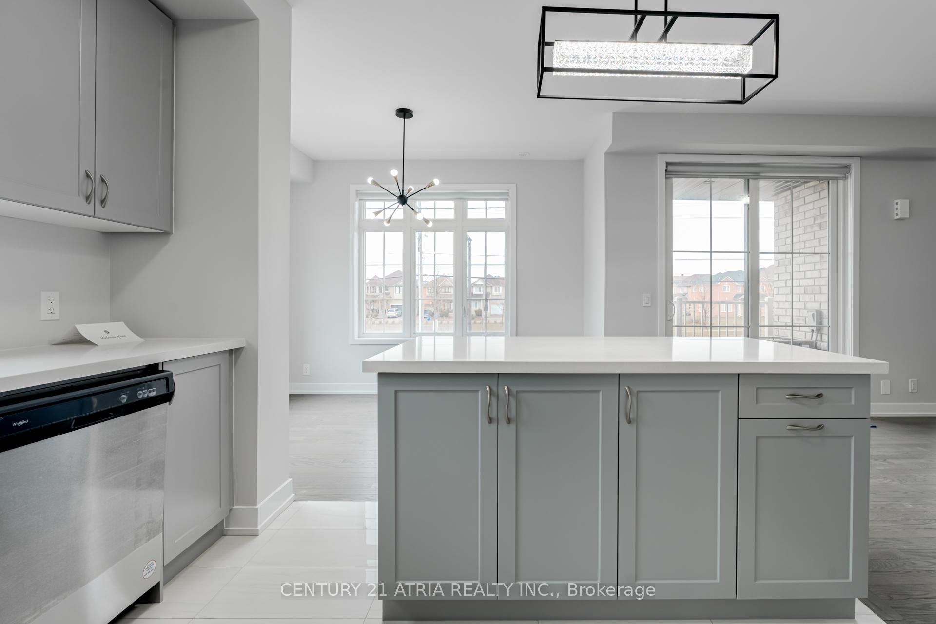 Photo 19 of 35 Gilbert Wright Avenue, Markham, Angus Glen — HOMEH