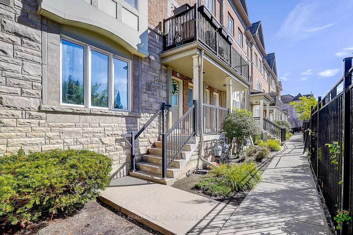 Photo 1 of 88 Louisbourg Way, Markham, Greensborough — HOMEH