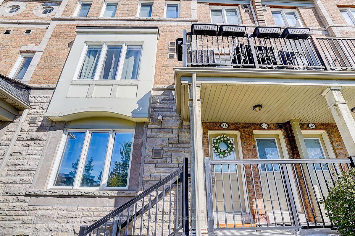 Photo 39 of 88 Louisbourg Way, Markham, Greensborough — HOMEH