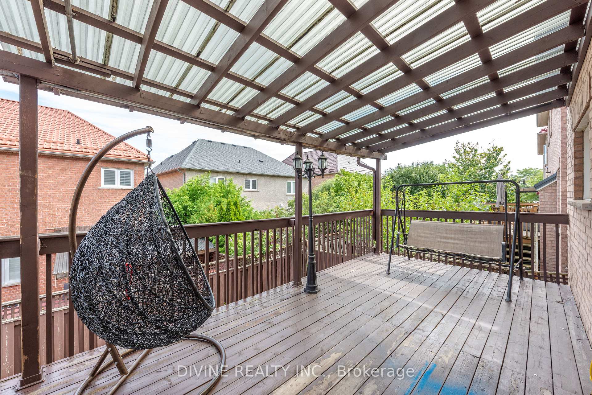 Photo 49 of 4911 Maxine Place, Mississauga, Hurontario — HOMEH