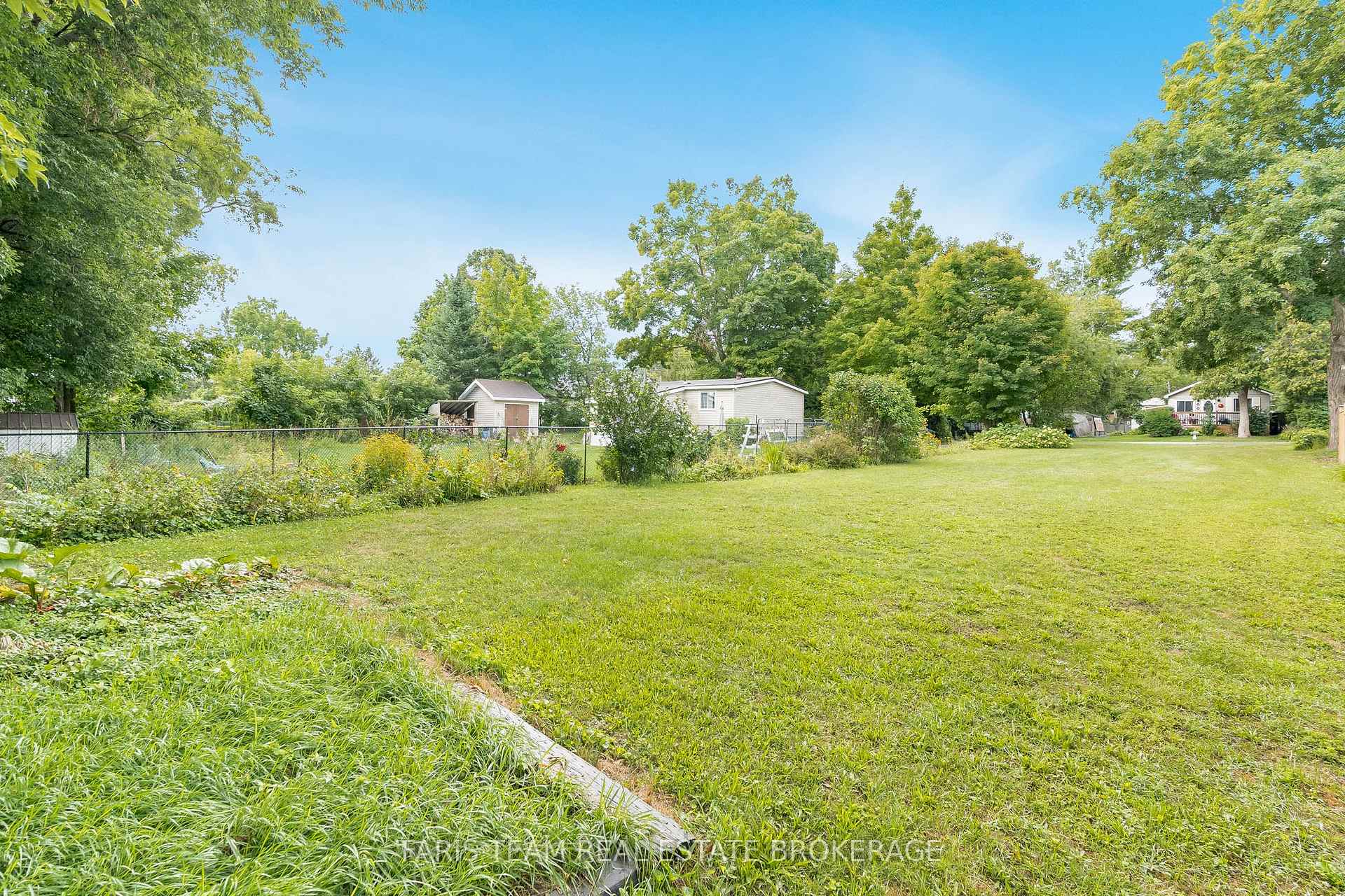 Photo 6 of 305 Ouida Street, Tay, Waubaushene — HOMEH