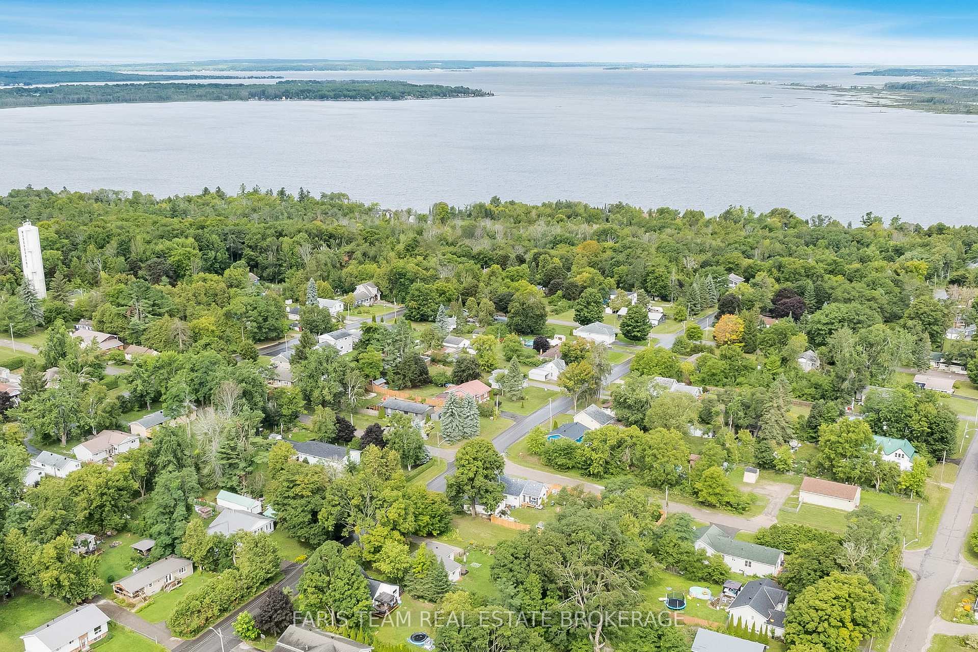 Photo 12 of 305 Ouida Street, Tay, Waubaushene — HOMEH