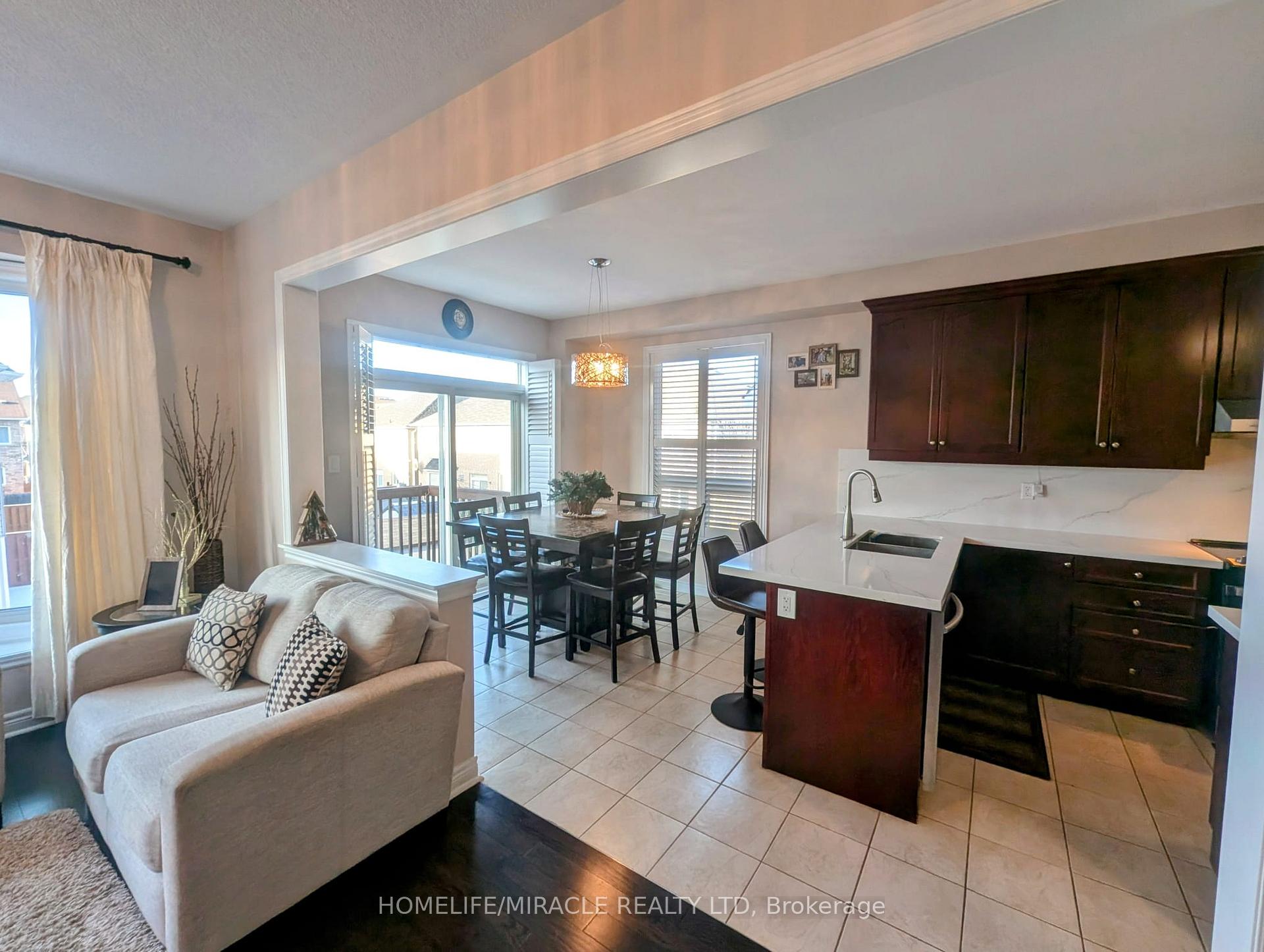 Photo 6 of 20 Addiscott Street, Brampton, Sandringham-Wellington — HOMEH