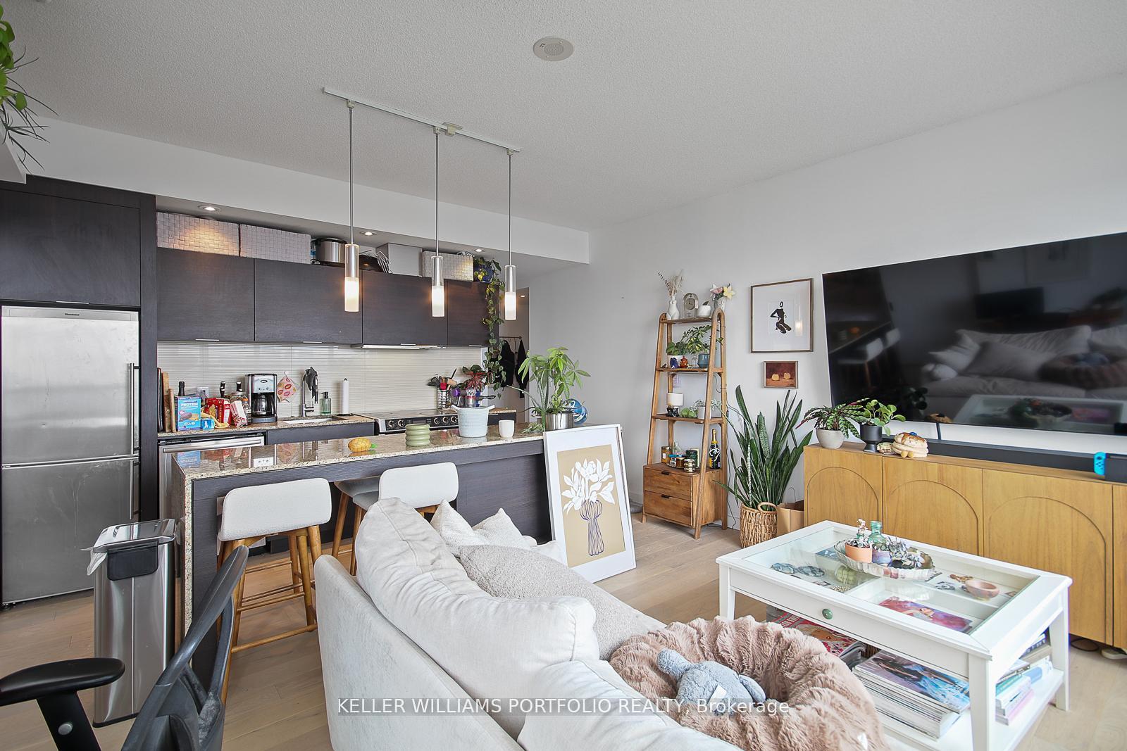 Photo 17 of Unit 2209, 8 Charlotte Street, Toronto, Waterfront Communities — HOMEH