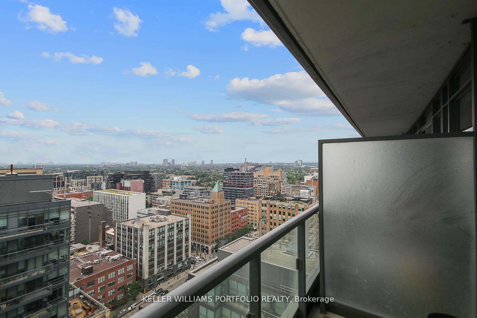 Photo 24 of Unit 2209, 8 Charlotte Street, Toronto, Waterfront Communities — HOMEH