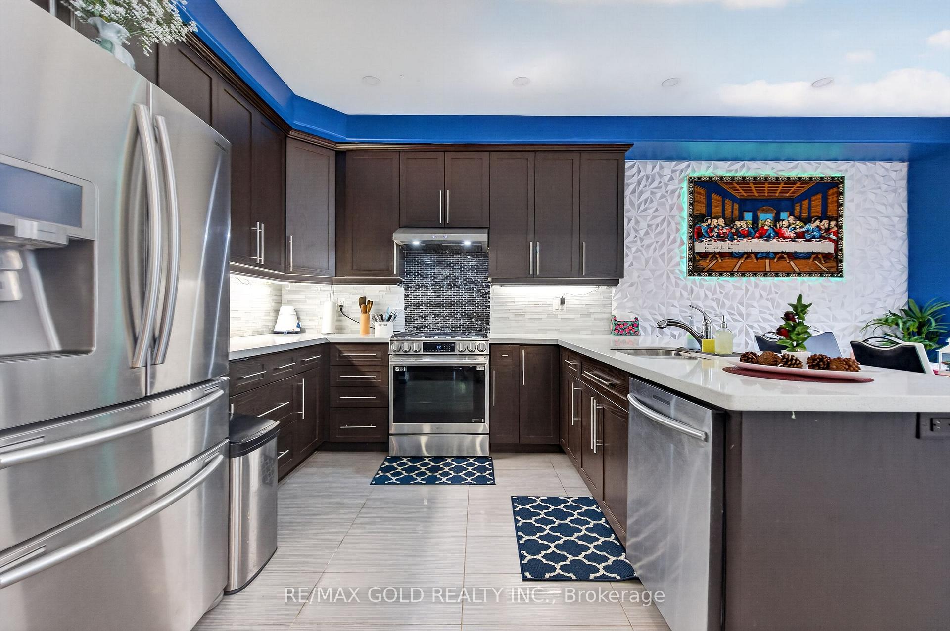Photo 16 of 56 Chamomile Drive, Hamilton, Eleanor — HOMEH