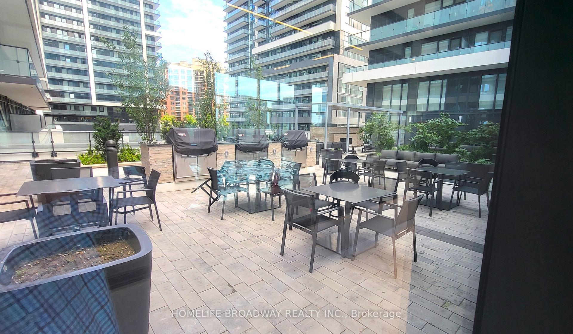 Photo 6 of Unit 1403, 95 Oneida Crescent, Richmond Hill, Langstaff — HOMEH