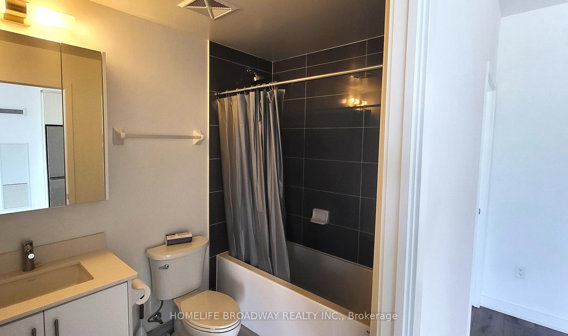 Photo 14 of Unit 1403, 95 Oneida Crescent, Richmond Hill, Langstaff — HOMEH