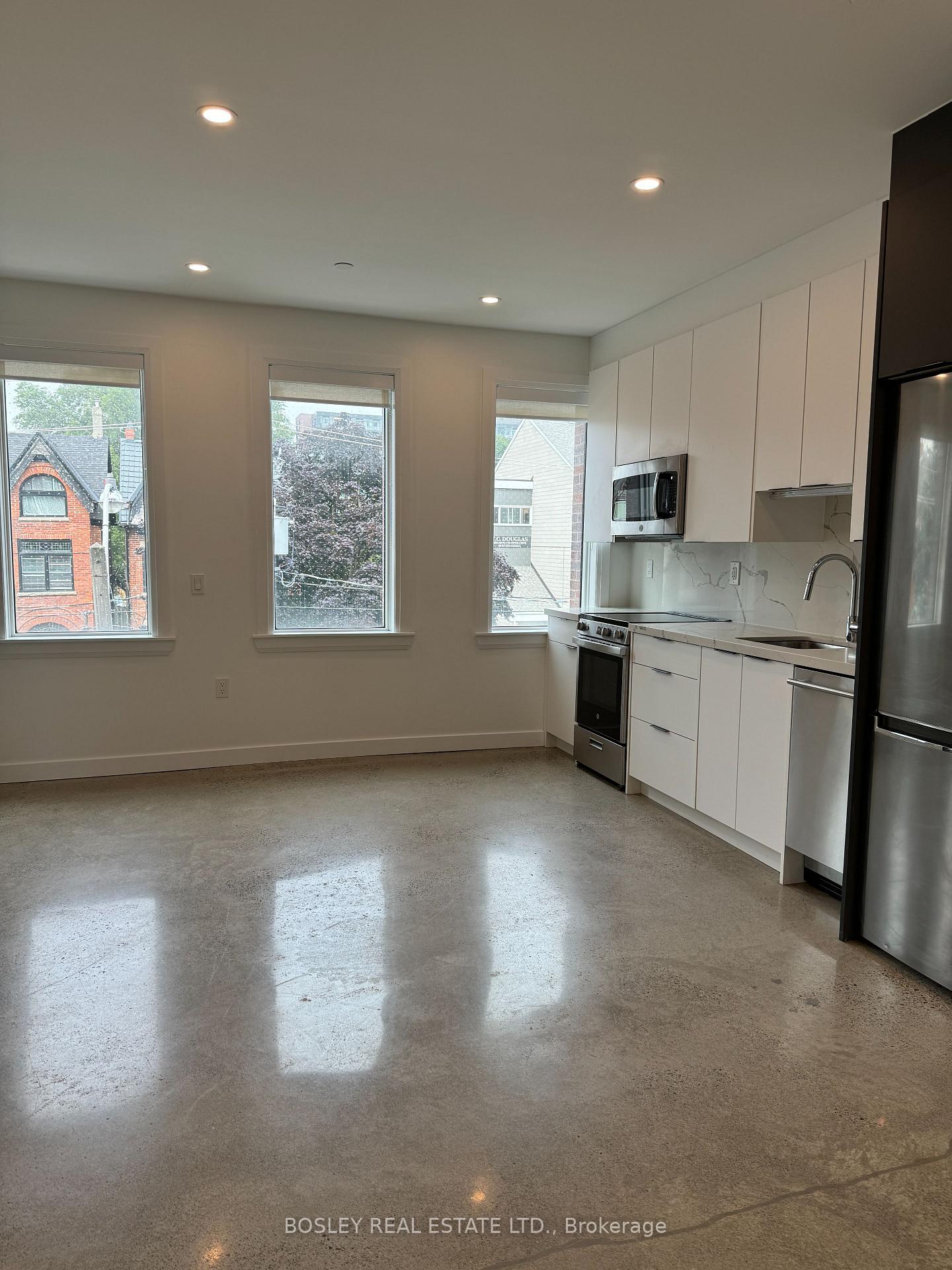 Photo 2 of Unit 25, 41 River Street, Toronto, Regent Park — HOMEH