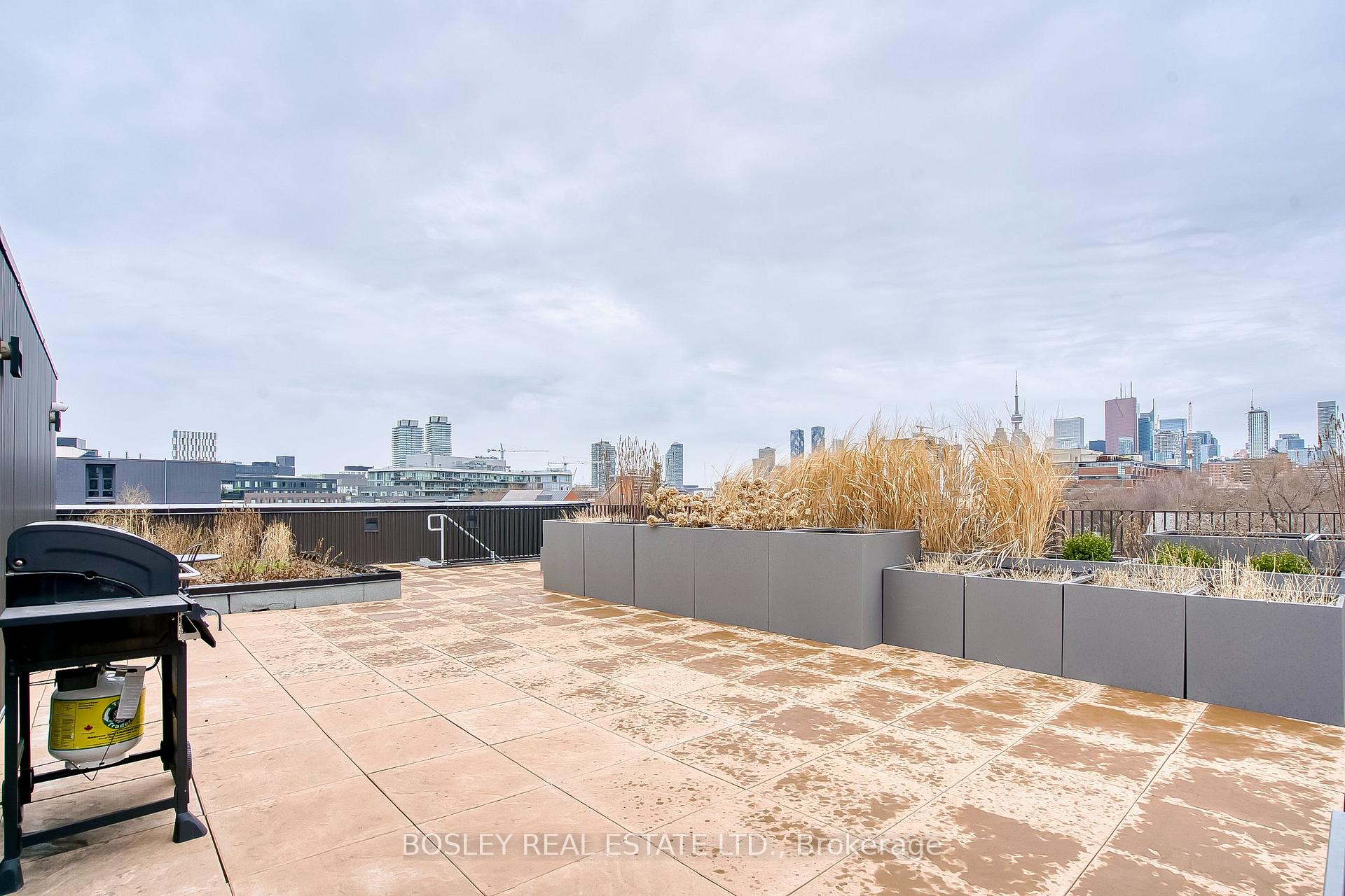 Photo 11 of Unit 25, 41 River Street, Toronto, Regent Park — HOMEH