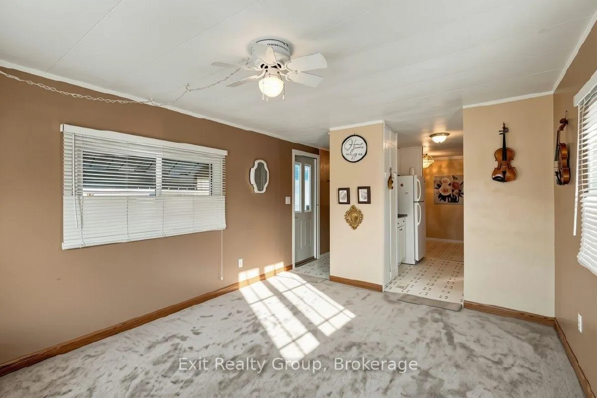 Photo 10 of 5 Chapel Boulevard, Quinte West, Sidney Ward — HOMEH