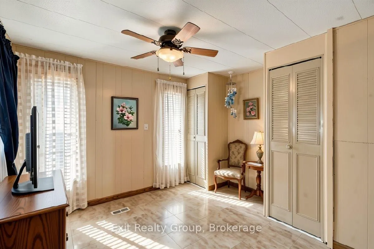 Photo 28 of 5 Chapel Boulevard, Quinte West, Sidney Ward — HOMEH