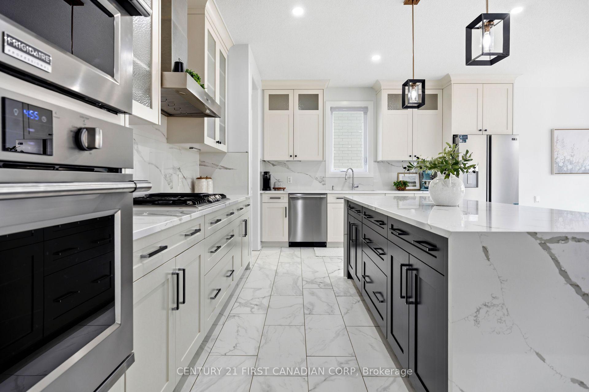 Photo 12 of 1909 Boardwalk Way, London, South B — HOMEH