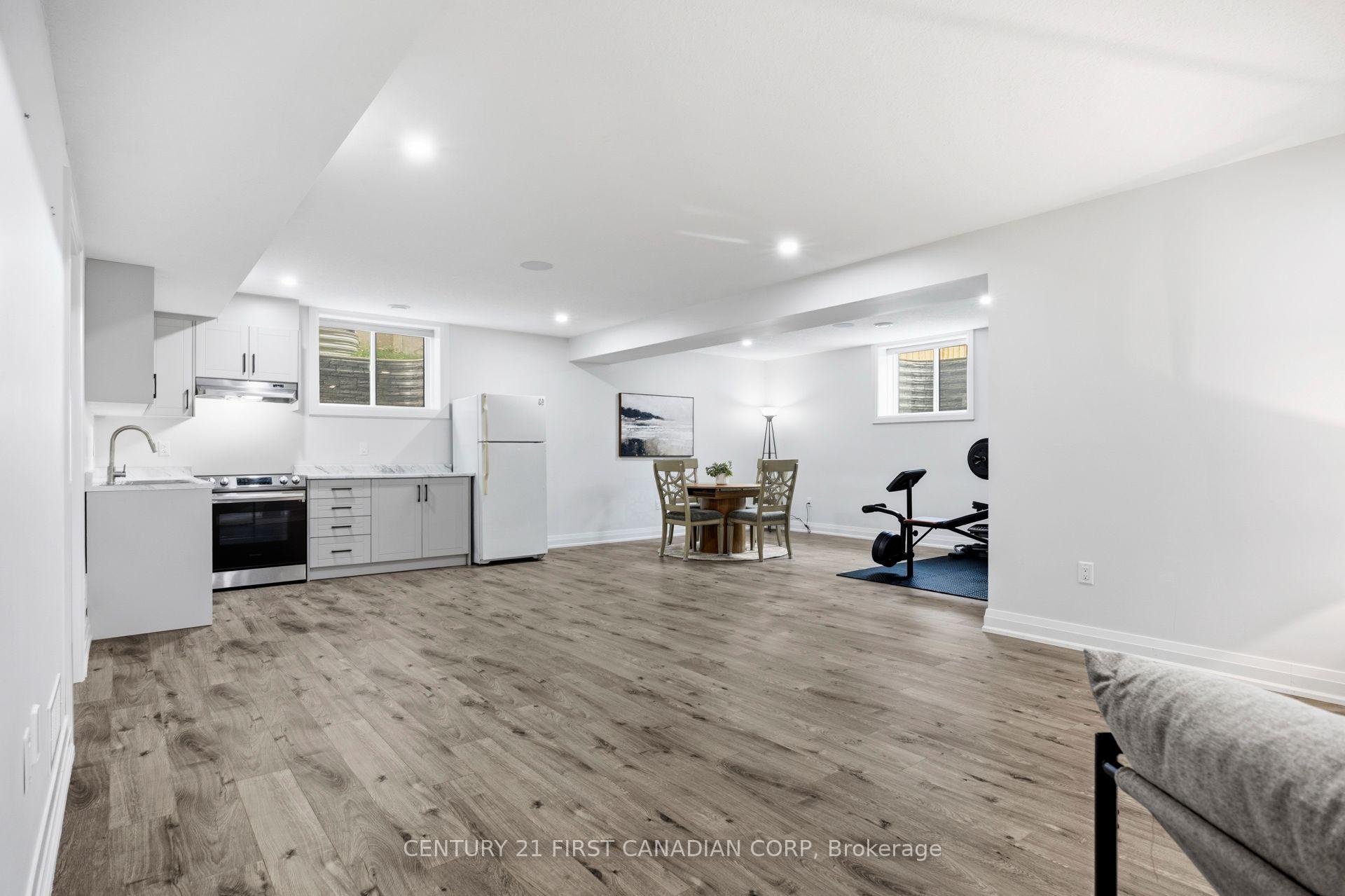 Photo 38 of 1909 Boardwalk Way, London, South B — HOMEH