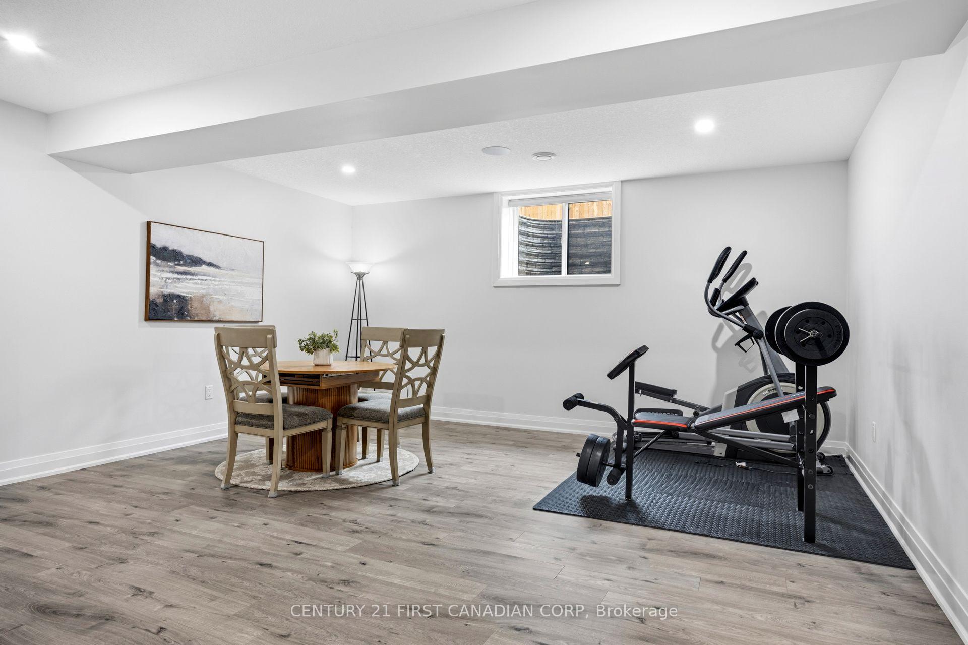 Photo 40 of 1909 Boardwalk Way, London, South B — HOMEH