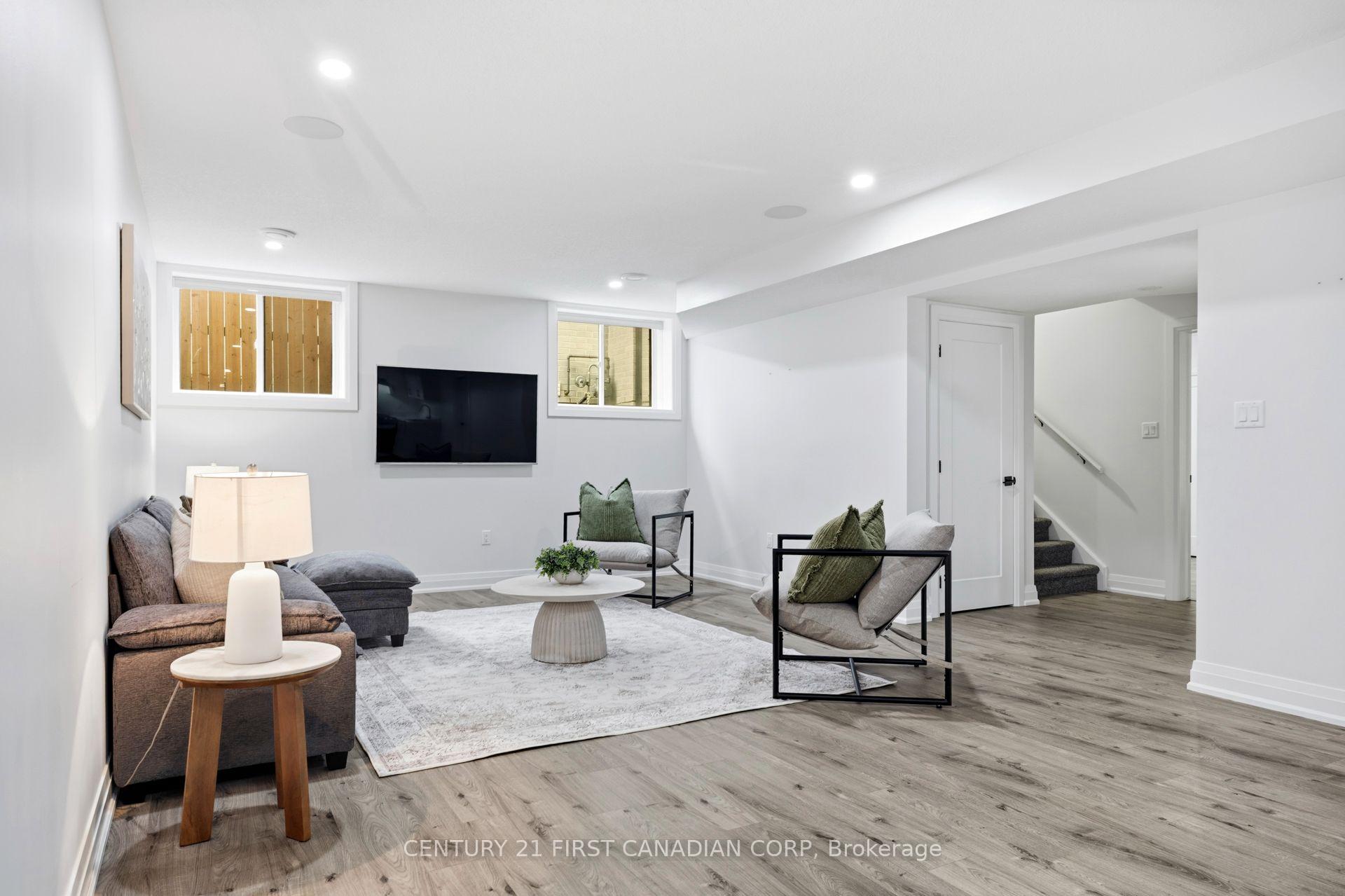 Photo 41 of 1909 Boardwalk Way, London, South B — HOMEH