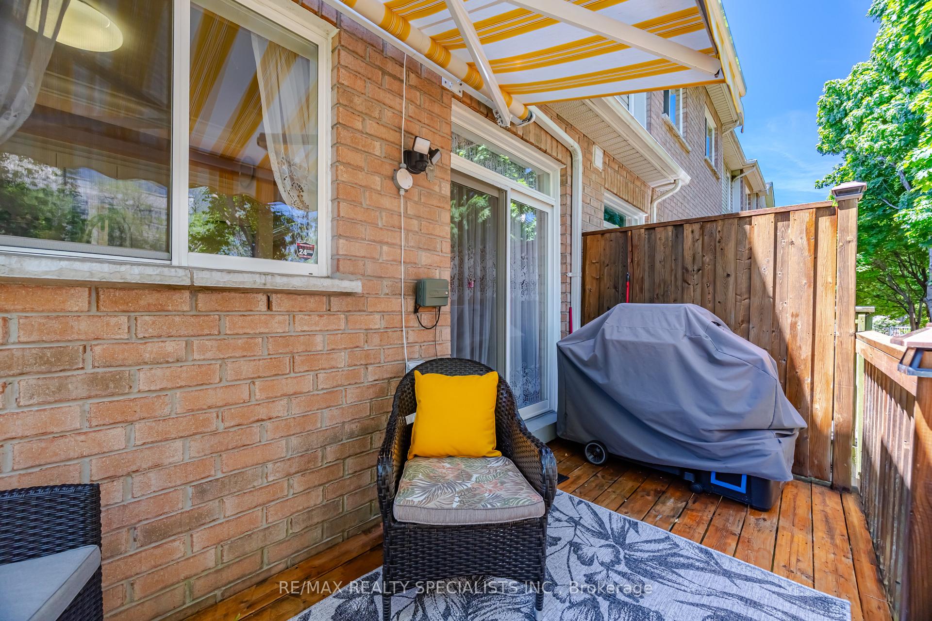 Photo 17 of Unit 1, 3071 Treadwells Drive, Mississauga, Applewood — HOMEH