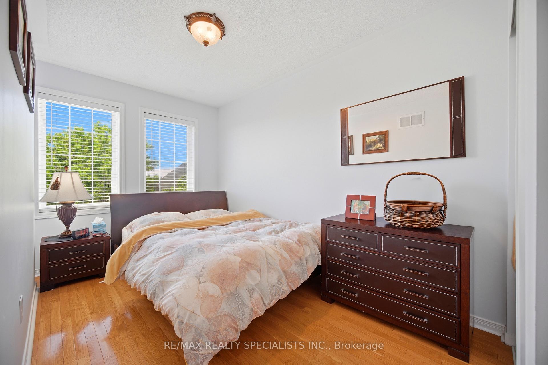 Photo 26 of Unit 1, 3071 Treadwells Drive, Mississauga, Applewood — HOMEH