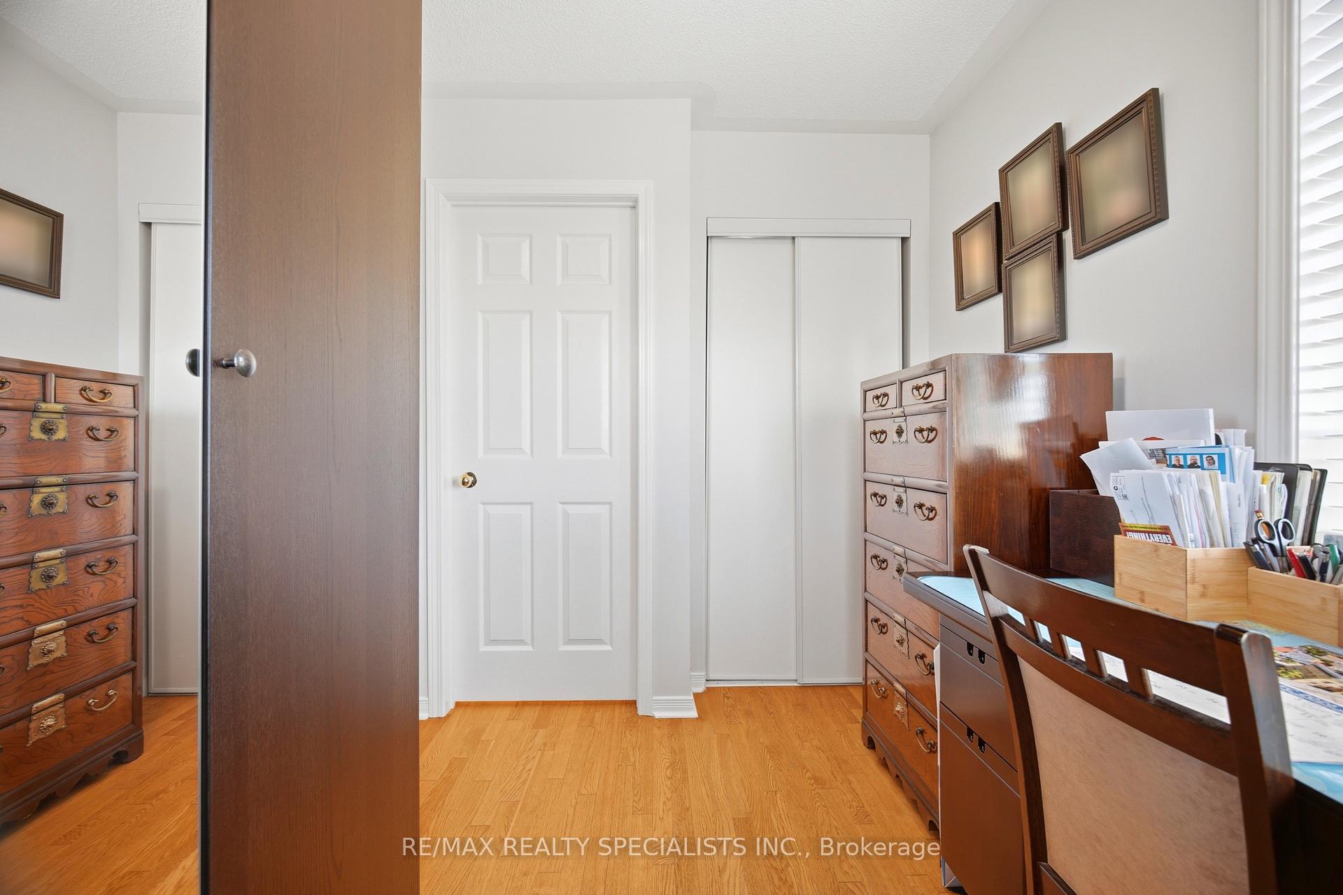 Photo 29 of Unit 1, 3071 Treadwells Drive, Mississauga, Applewood — HOMEH