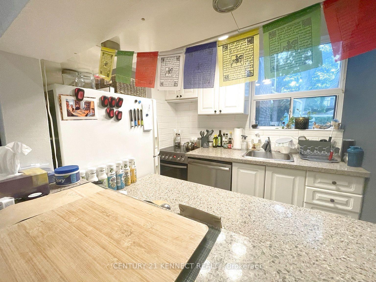 Photo 5 of 76 Browning Avenue, Toronto, Playter Estates-Danforth — HOMEH