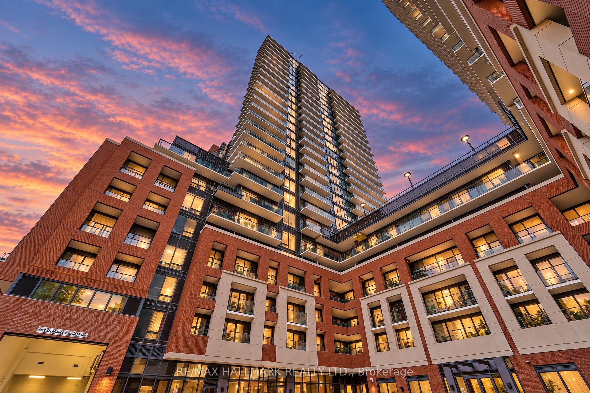 Front of Unit 2115, 4010 Eglinton Avenue W